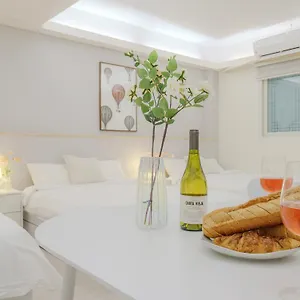 아파트 Dk House, 서울특별시