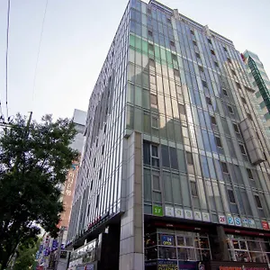 公寓 新村卡萨维勒住宅, 首爾
