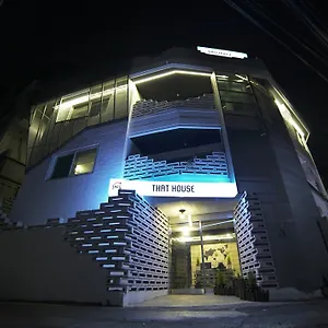 That House Hongdae Pensión